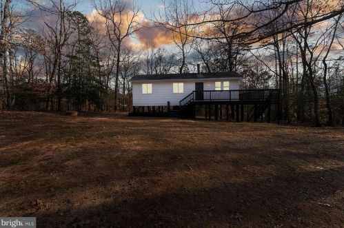 5405 Mollys Gln, Mineral, VA 23117-9628