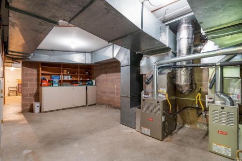 605 Dora Ave, Ukiah CA 95482-3926 exterior