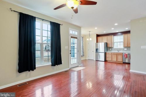 399 Lord Fairfax St, Charles Town WV  25414-2609 exterior