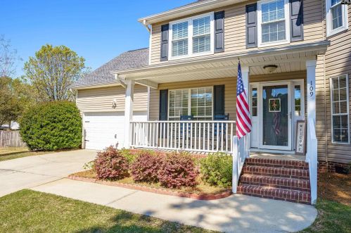 109 Westbrook Ct, Lexington, SC 29072-8136