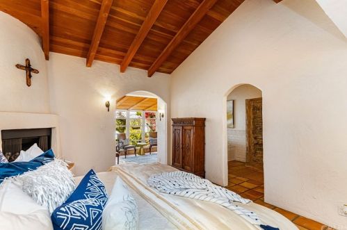 1451 Foothill Blvd, Santa Ana CA 92705-2511 exterior