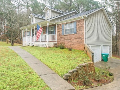 210 Drake Elm Ct, Hampton, GA 30228-5509