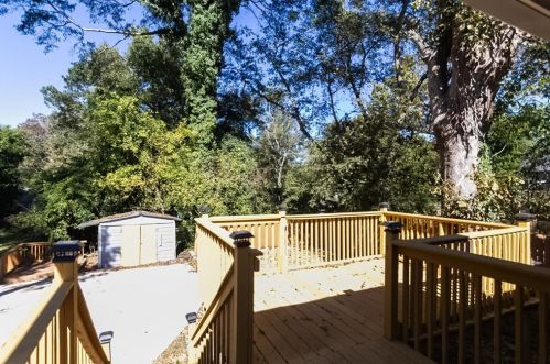 1881 Lakewood Ter, Atlanta, GA 30315-6661