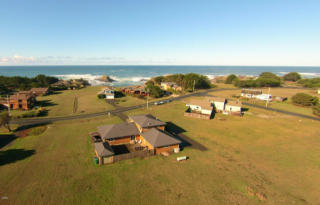 45458 Caspar Dr, Mendocino, CA 95460-9727