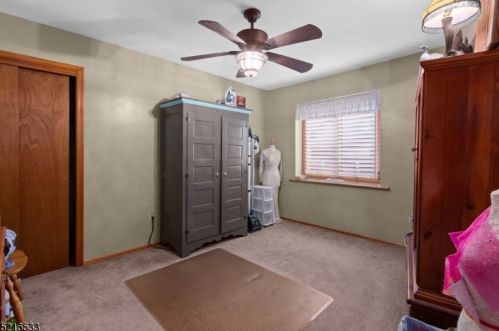 7 Trafalgar Ct, Hackettstown NJ  07840-4208 exterior