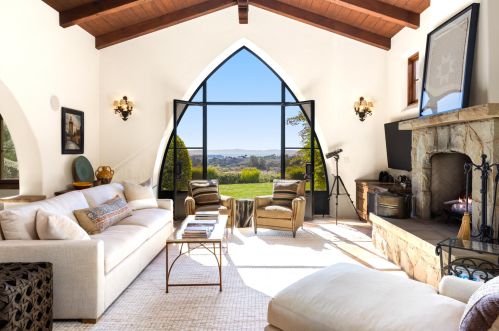 1220 Franklin Ranch Rd, Santa Barbara, CA 93117-1784