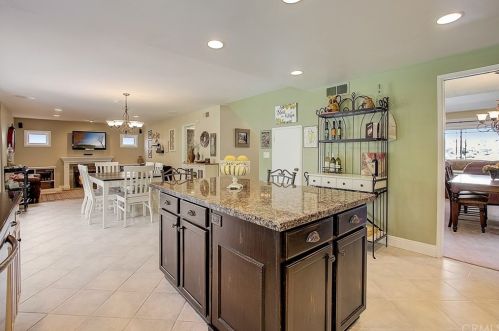 14912 Elm Ave, Irvine CA  92606-2611 exterior