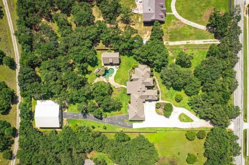 560 Turner Warnell Rd, Midlothian, TX 76063-6404