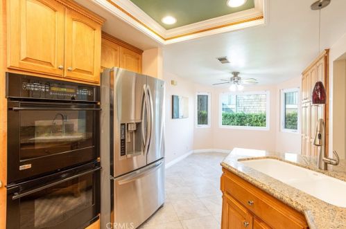 6032 Silverspur Trl, Anaheim CA  92807-4717 exterior