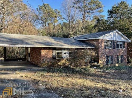 2440 Irene Dr, Marietta, GA 30066-5412