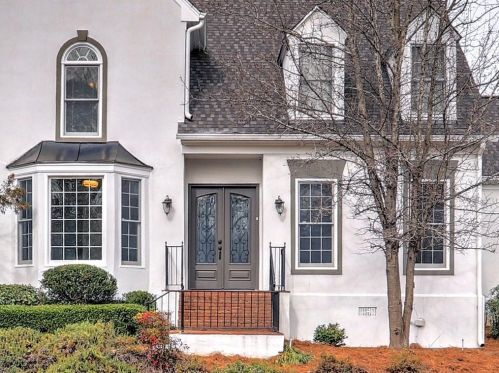 1265 Riversound Dr, Marietta, GA 30068-2903