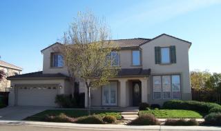 611 Stoneygate Ct, Galt, CA 95632-3184