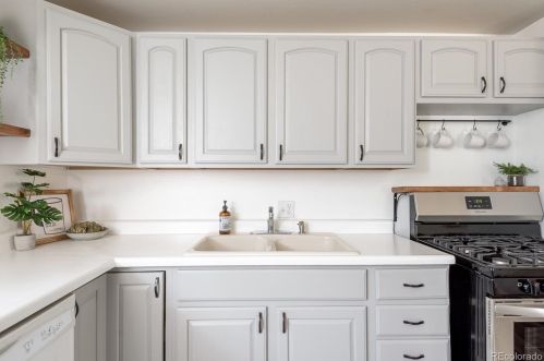 2850 21 Ave, Denver CO  80211-5073 exterior