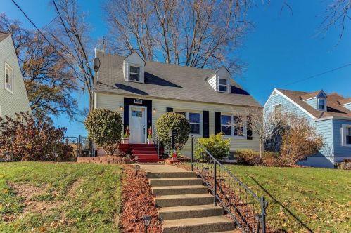 1305 Bursal Ave, Cincinnati, OH 45230-2914