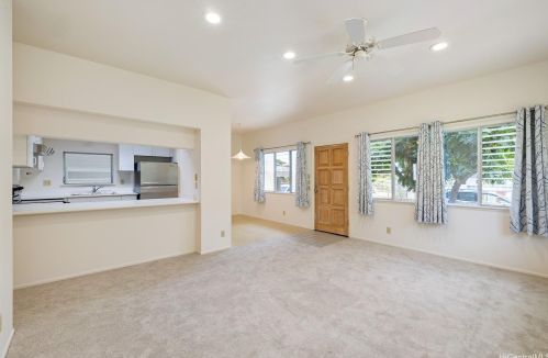 370 Elelupe Rd, Honolulu HI  96821-2248 exterior