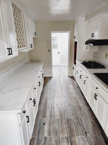 7363 Ysmael Villegas St, Riverside CA  92504-4552 exterior