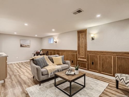 2036 Olathe St, Denver CO  80013-1217 exterior