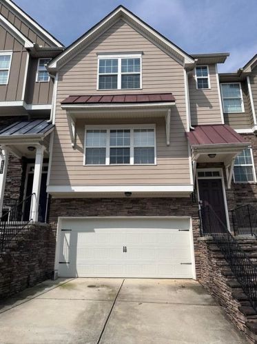 4244 Buford Valley Way, Buford, GA 30518-9201