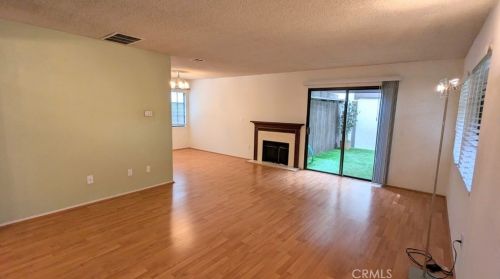 1429 Valley View Rd, Glendale, CA 91202-1756