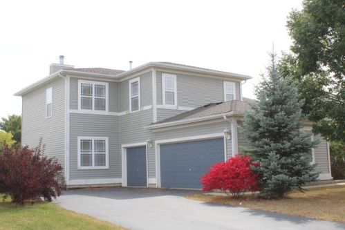 2114 Greenview Dr, Bull Valley, IL 60098-7016