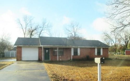 86 Saskatchewan Rd, Roland, OK 74954-5209