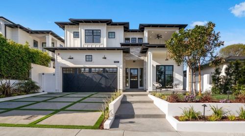 1137 6th St, Manhattan Beach, CA 90266-6007
