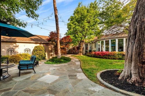 439 Colorado Blvd, Dallas TX  75203-1248 exterior