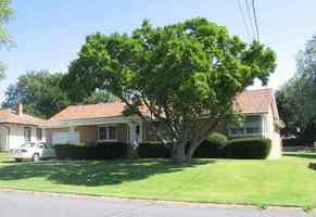 4324 Pleasant Ridge Ct, Peoria, IL 61614-5913