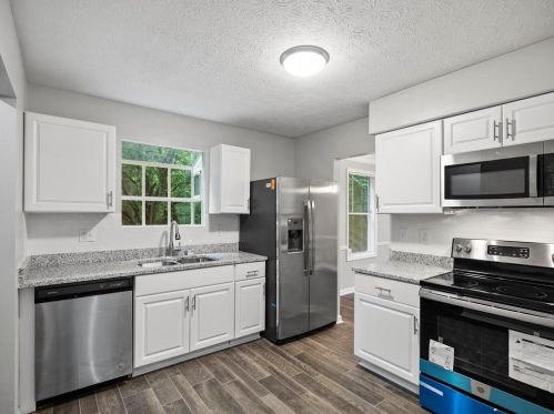 440 Kimberly Forest Way, Atlanta GA  30349-8428 exterior