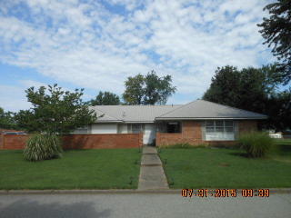 101 Canary Ln, Commerce, OK 74339-3103