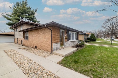 14440 Sanderson Ave, Dolton, IL 60419-1243