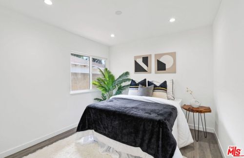 2854 Orange Ave, Anaheim CA  92804-3235 exterior