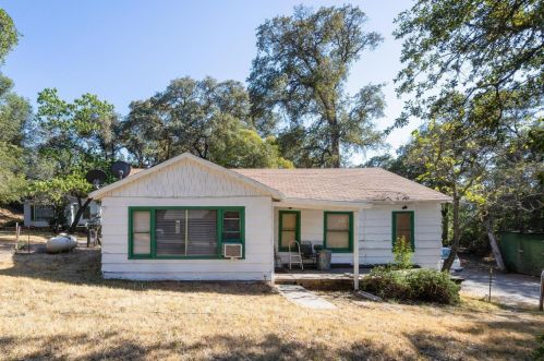 11826 Joeger Rd, Auburn, CA 95602-9524