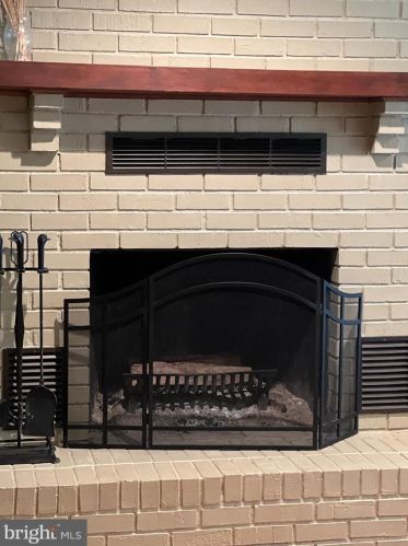 103 Creekside Dr, Locust Grove, VA 22508-5650