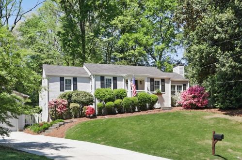 719 Forrest Trl, Atlanta GA  exterior
