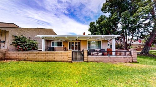 5255 Thorn Tree Ln, Irvine CA  92612-2346 exterior