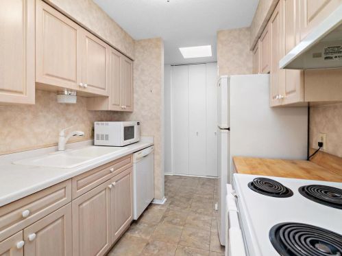 7316 22nd St, Minneapolis MN  55426-2751 exterior