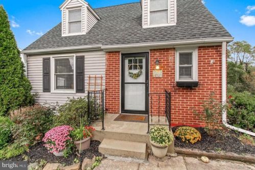1329 Ogontz St, York, PA 17403-3357