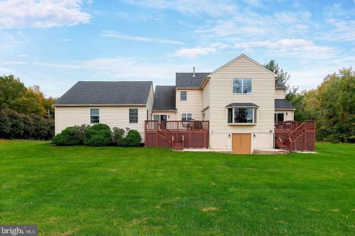 259 Mount Laurel Rd, Mount Laurel NJ  08054-9557 exterior