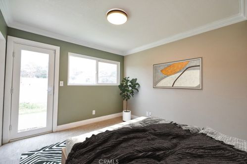 1344 Winn Dr, Upland CA  91786-5026 exterior