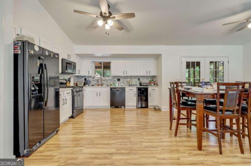1351 Gray Rock Dr, Marietta, GA 30066-1106