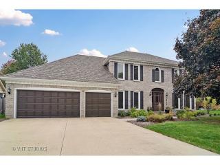 1917 Hampton Dr, Wheaton, IL 60189-2021