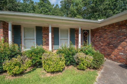 3470 Lynfield Dr, Atlanta, GA 30311-2916