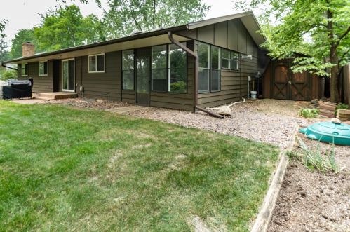 14392 Genesee Ave, Saint Paul MN  55124-8456 exterior
