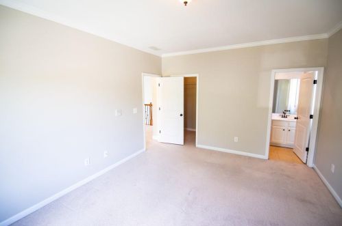 5170 Halcyon Dr, Atlanta GA  30349-1594 exterior