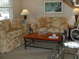 13 Sunbury Est, Butler PA  16001-1255 exterior