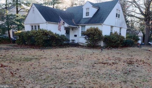210 West Ave, Wenonah, NJ 08090-1849