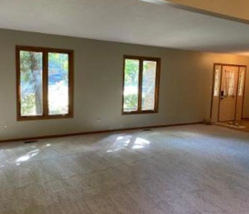 25 Wildwood Dr, Mokena, IL 60451-1663