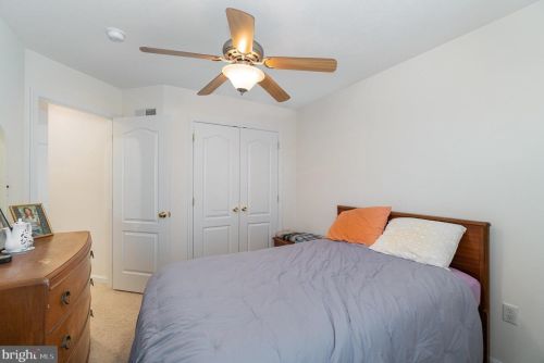 679 Walnut St, Hanover PA 17331-2050 exterior