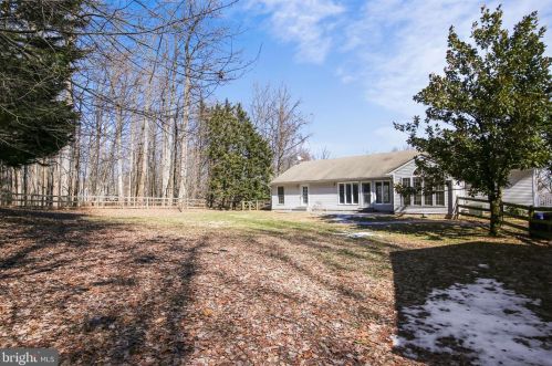 6512 Putman Rd, Graceham MD 21788-2726 exterior